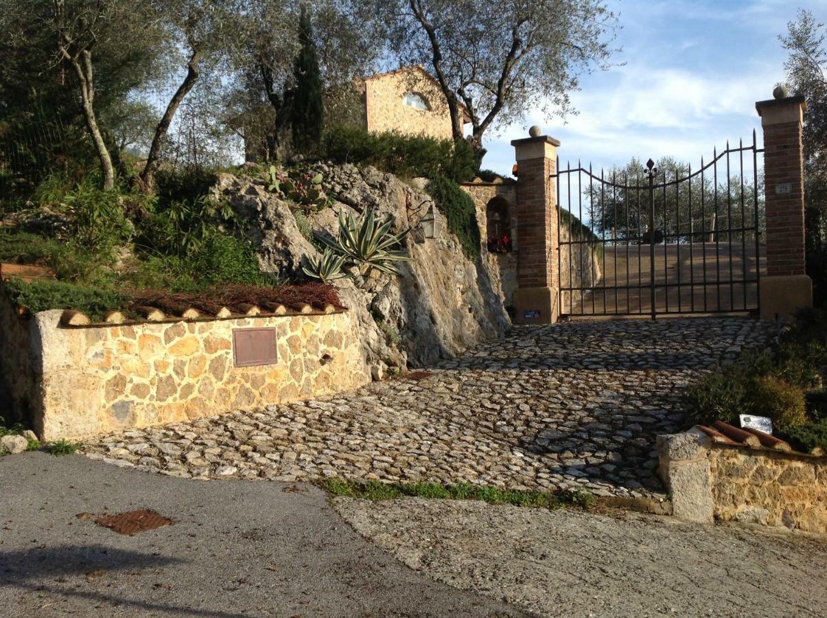 Valuable Rustic Tuscan Swimming Pool, Breathtaking View Of กาไมโยเร ภายนอก รูปภาพ